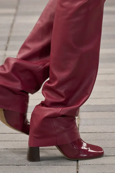 Look 24